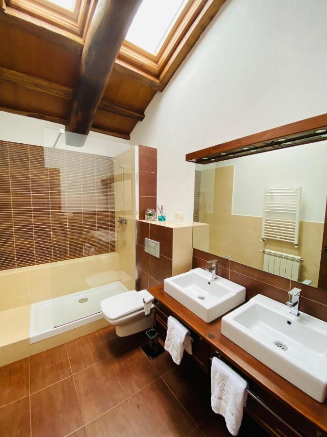 Casa Ria De Navia Guest House ภายนอก รูปภาพ