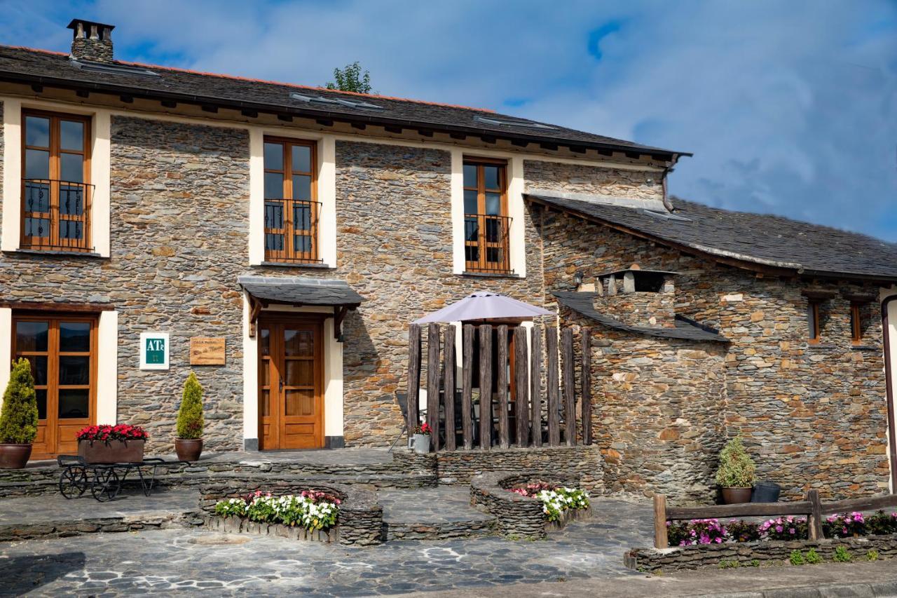 Casa Ria De Navia Guest House ภายนอก รูปภาพ