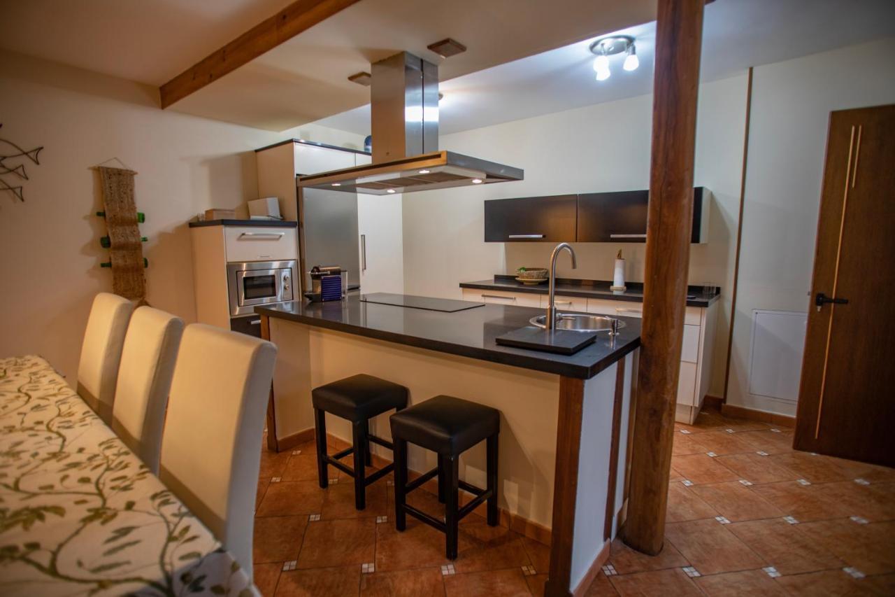 Casa Ria De Navia Guest House ภายนอก รูปภาพ