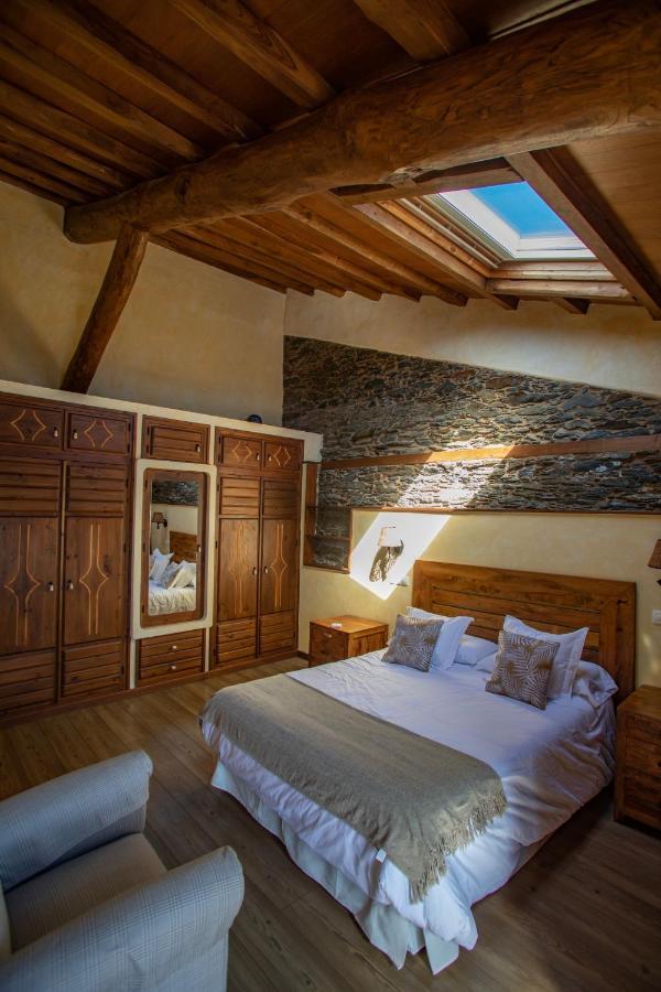 Casa Ria De Navia Guest House ภายนอก รูปภาพ