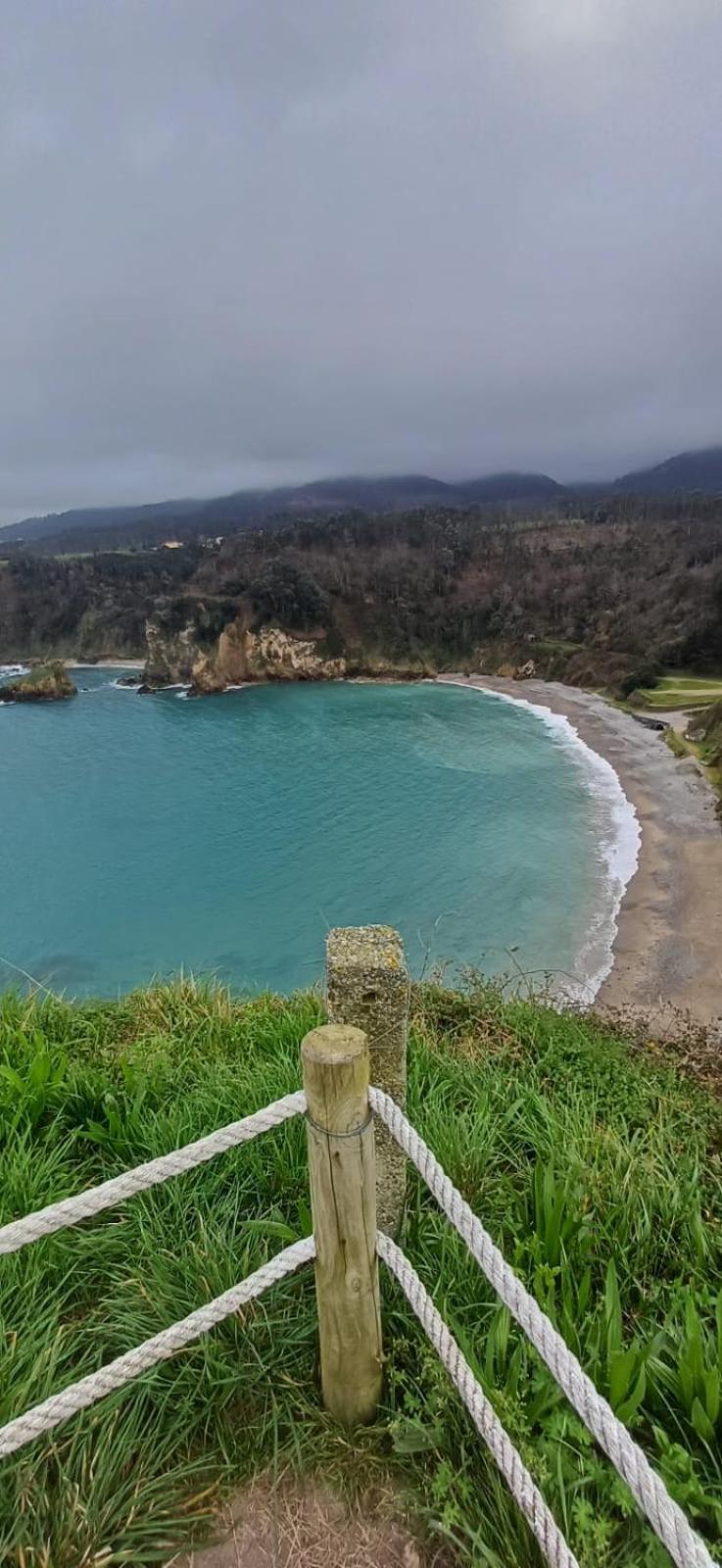 Casa Ria De Navia Guest House ภายนอก รูปภาพ